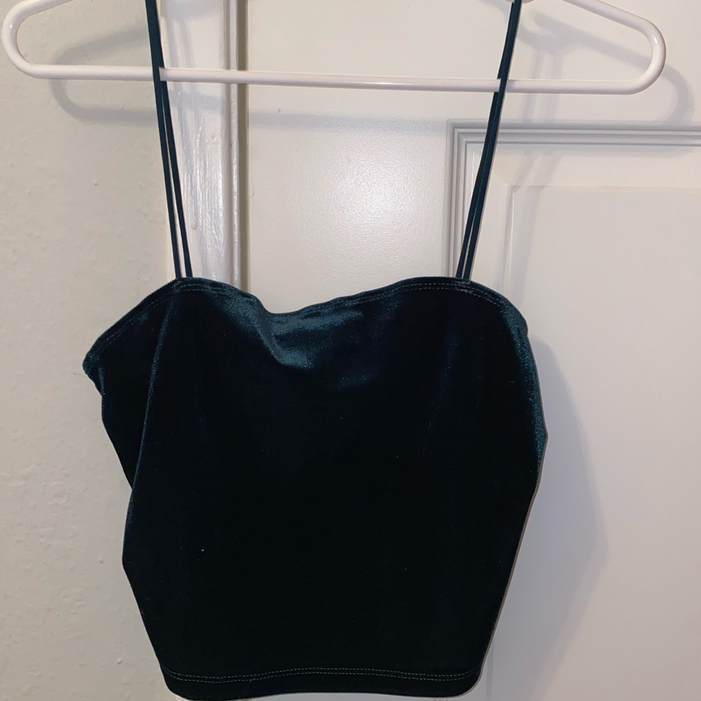 Velvet Green Cropped Tank!!